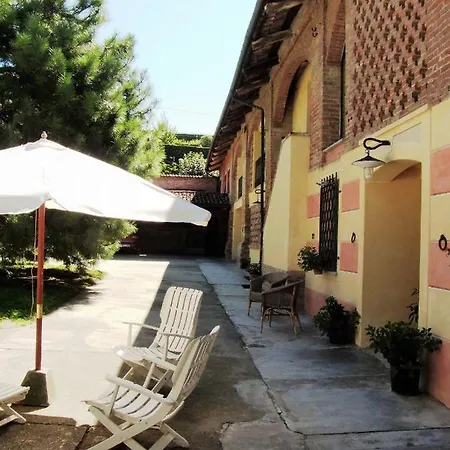 Hazelnut Valley 4* Guarene