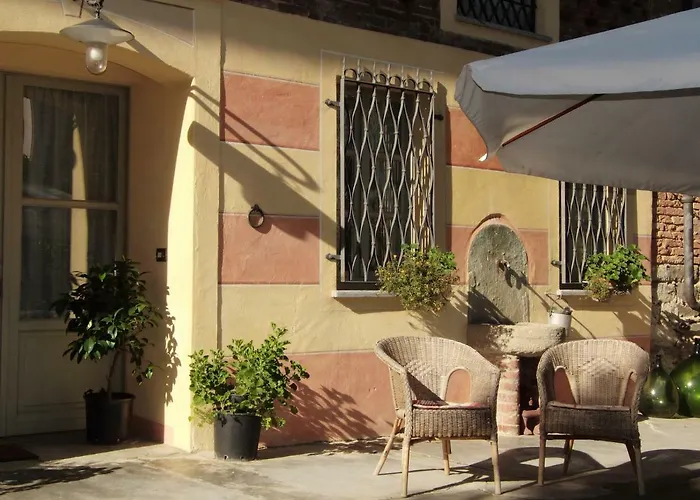 Hazelnut Valley Guarene